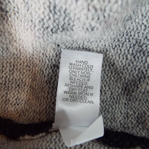 J Jill Enchanted Floral Long Sleeve Crew Neck Relaxed Fit Sweater Sz Med Petite - Picture 9 of 9